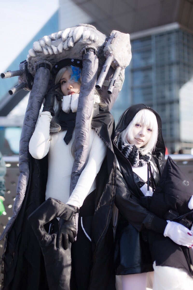 re-class battleship and wo-class aircraft carrier (kantai collection) by 171_cos and ko_keshi_girl