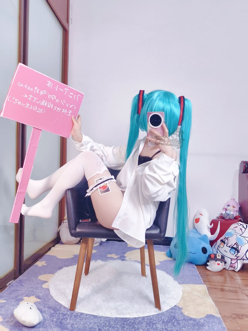 hatsune miku and hoshino (blue archive and 2 more) by oioioi525