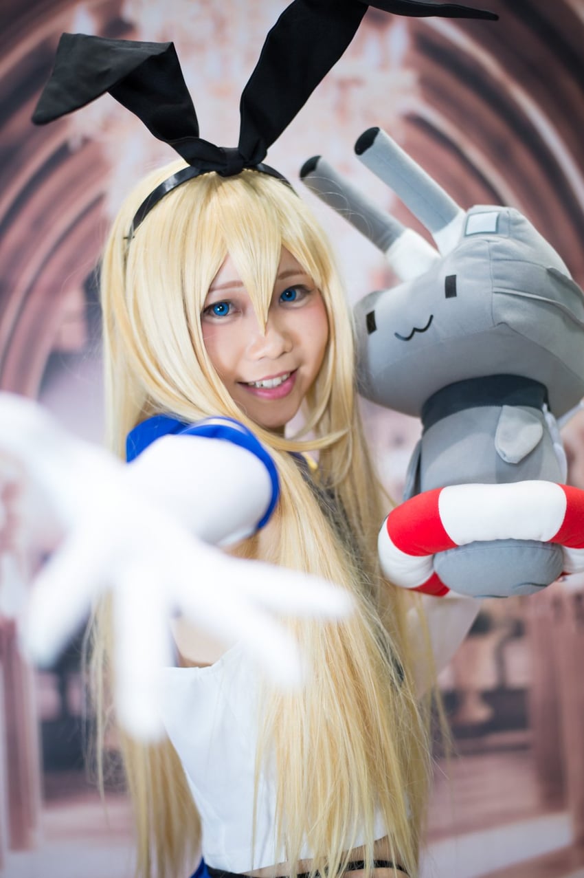 shimakaze and rensouhou-chan (kantai collection) by litonagi_(photographer)