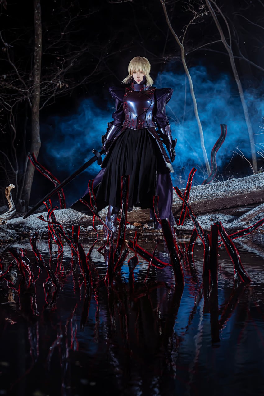 artoria pendragon and saber alter (fate and 2 more) by noshinoxxx