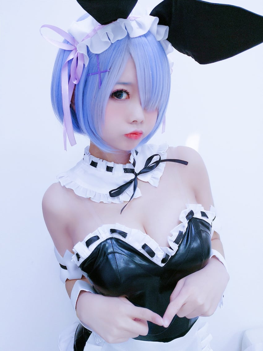 rem (re:zero kara hajimeru isekai seikatsu) by loluuuuuu_cos
