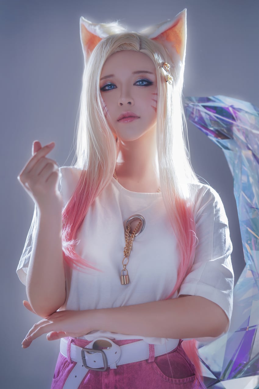 ahri and k/da all out ahri (league of legends) by banbanko