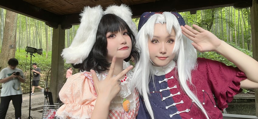 inaba tewi and yagokoro eirin (touhou) by akua_cos and ysu2211