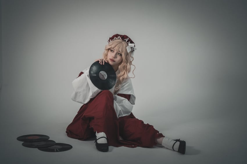 hourai girl (touhou and 1 more) by minimum_box and nizo_(photographer)