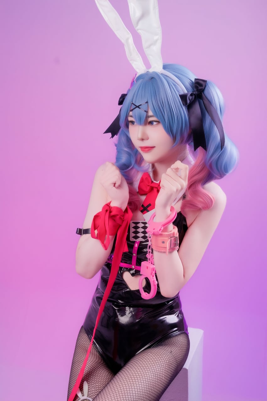 hatsune miku (vocaloid and 1 more) by jenwk7