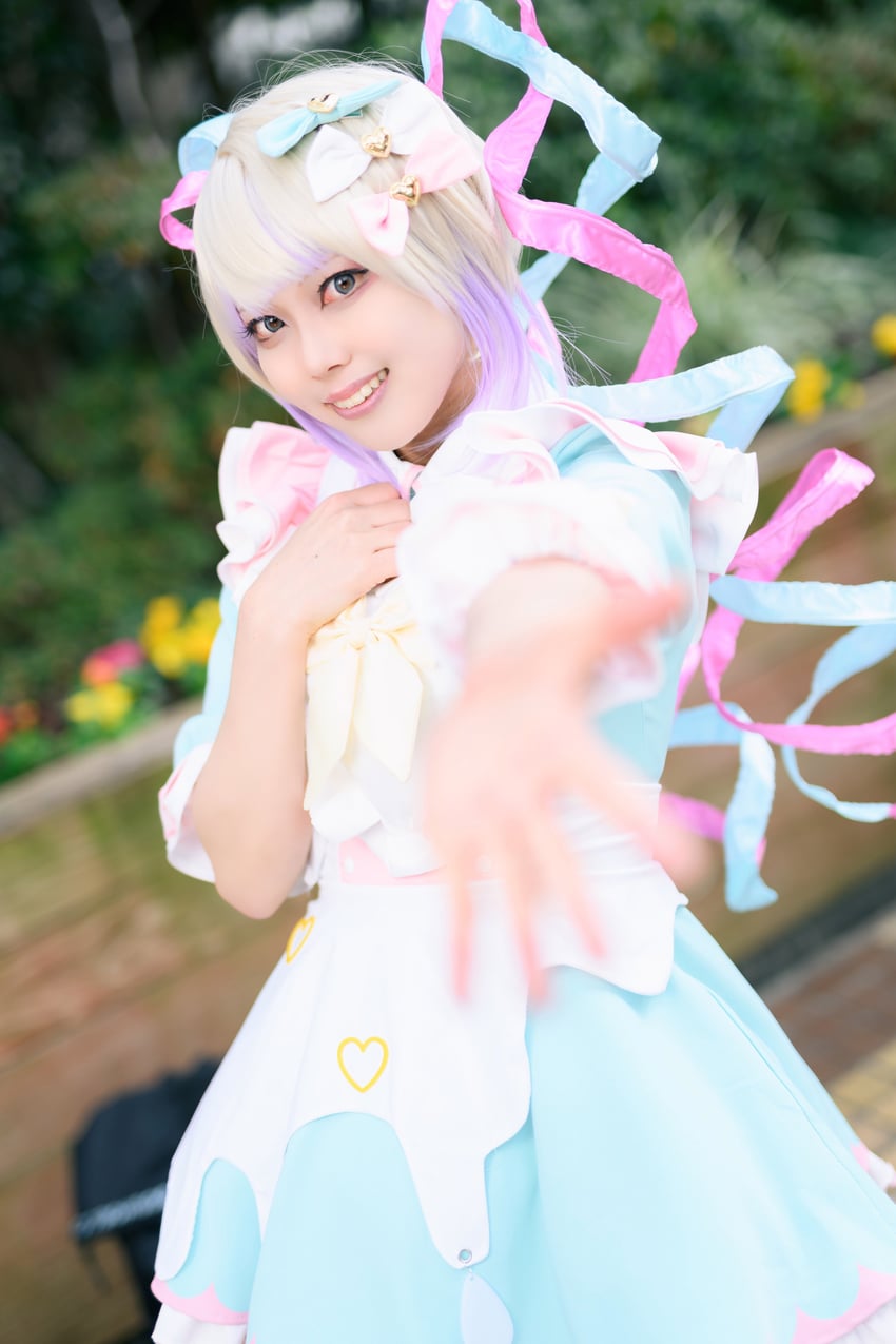 chouzetsusaikawa tenshi-chan (needy girl overdose) by kani_kaniko and litonagi_(photographer)