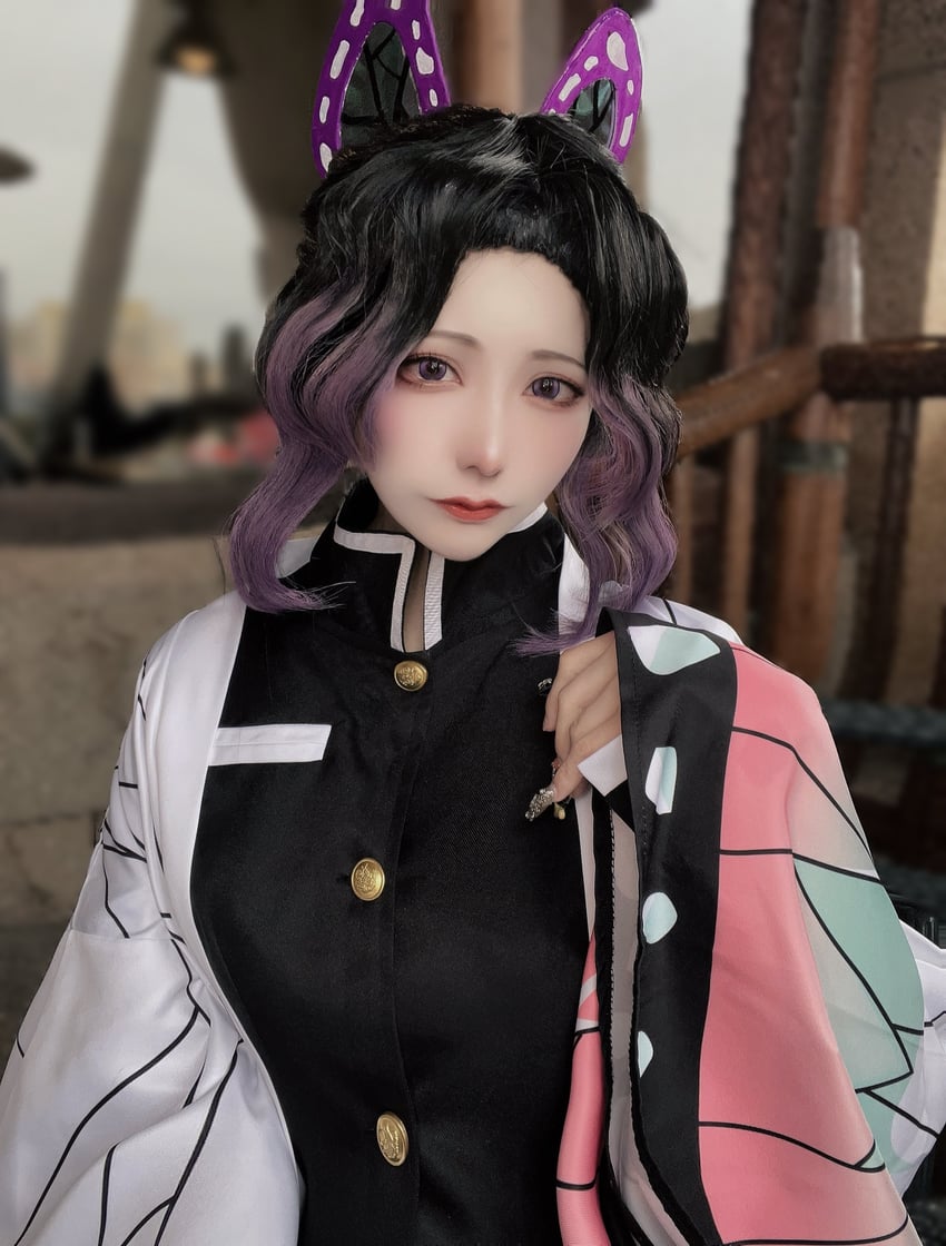 kochou shinobu (kimetsu no yaiba) by hinata_(xxxuxx_oxxo)