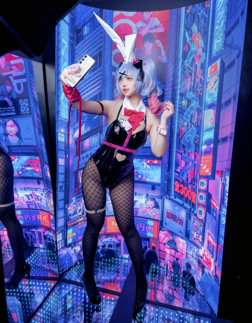 hatsune miku (vocaloid and 1 more) by melta