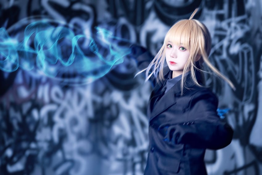 artoria pendragon and saber (fate and 1 more) by puutin_cos