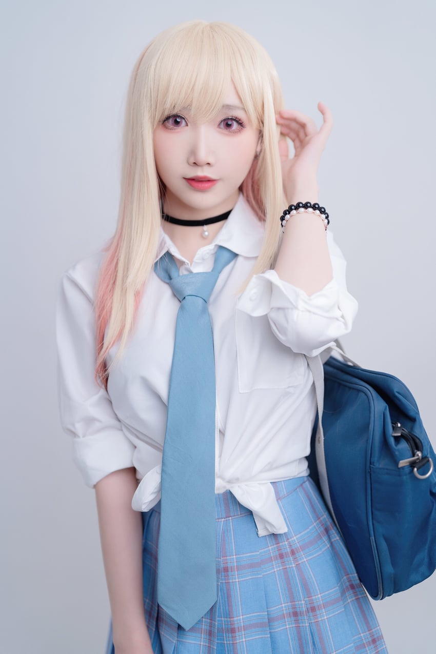 kitagawa marin (sono bisque doll wa koi wo suru) by mianzelizer