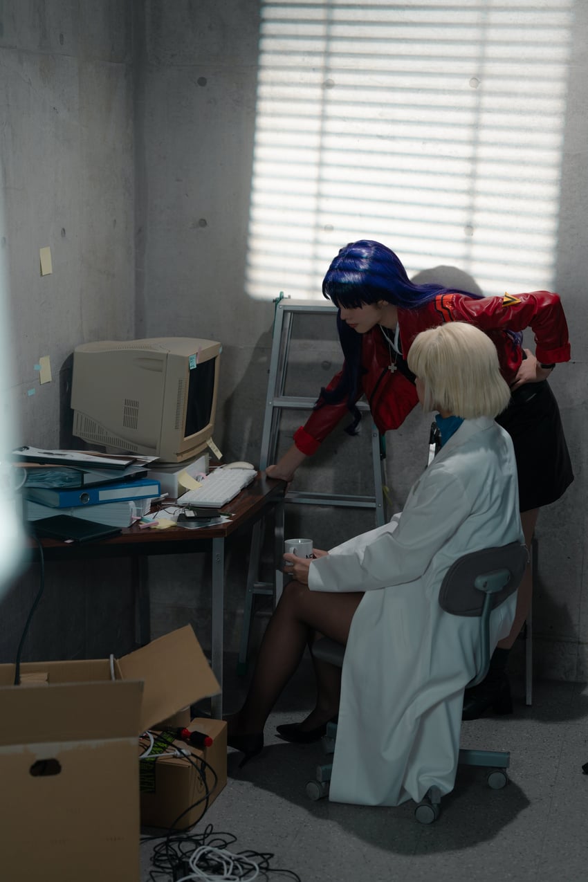 katsuragi misato and akagi ritsuko (neon genesis evangelion) by ahsyokuyoku and tatataishi11