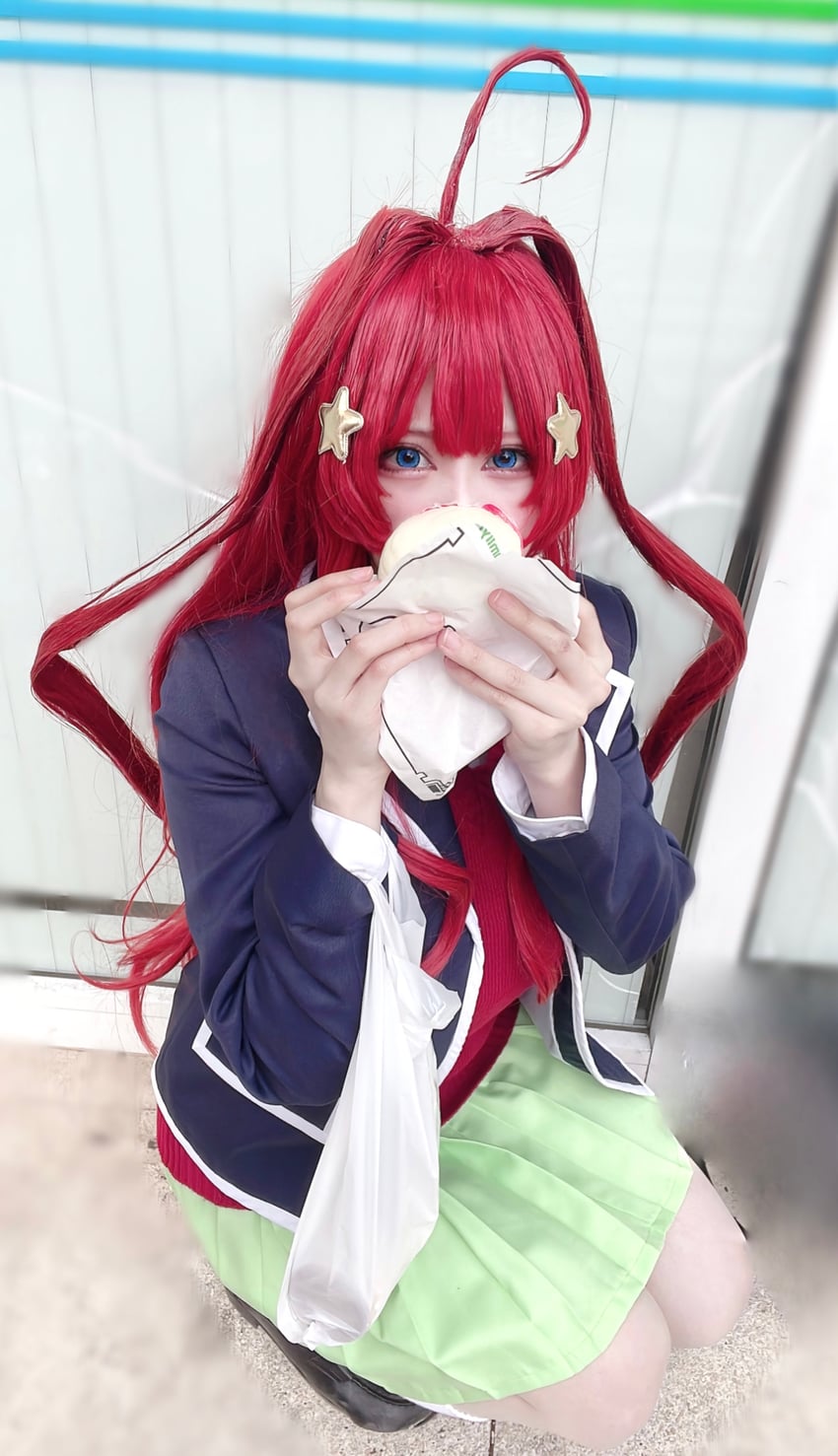 nakano itsuki (go-toubun no hanayome) by hinata_(xxxuxx_oxxo)