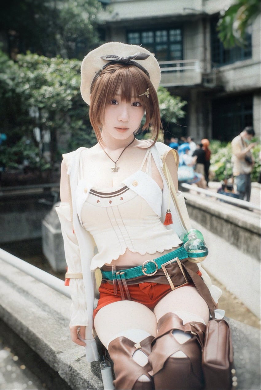 reisalin stout (atelier and 2 more) by iori_moe