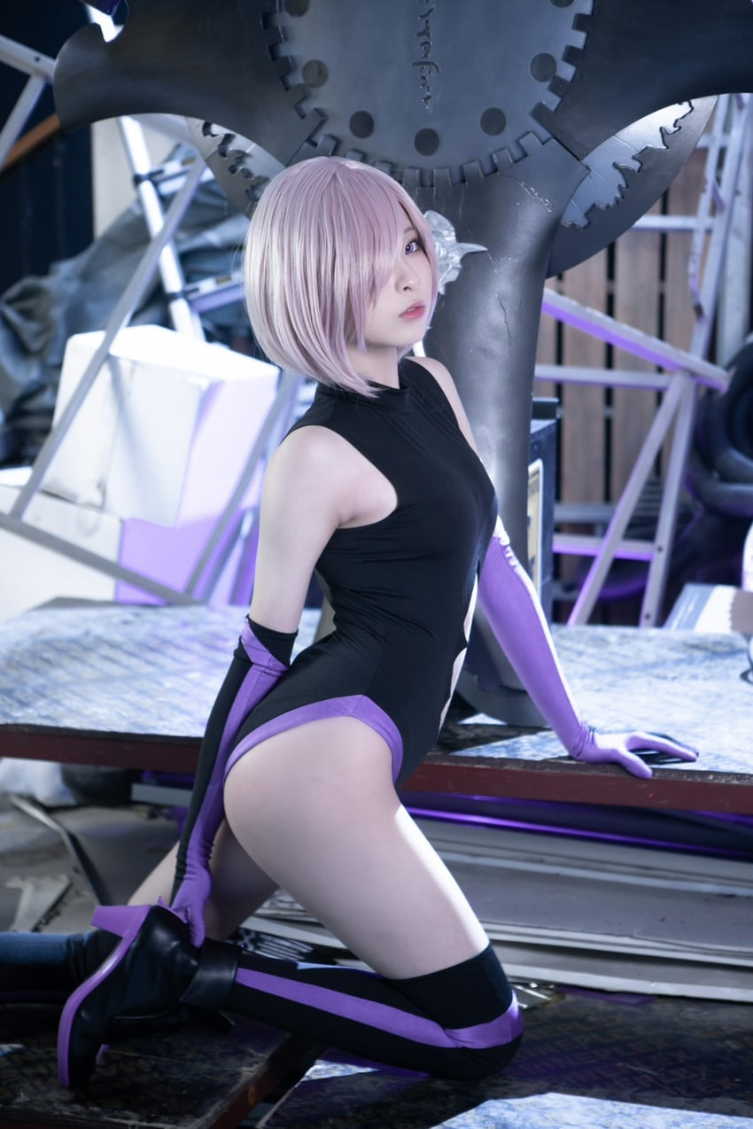 mash kyrielight (fate and 1 more) by yush_coser