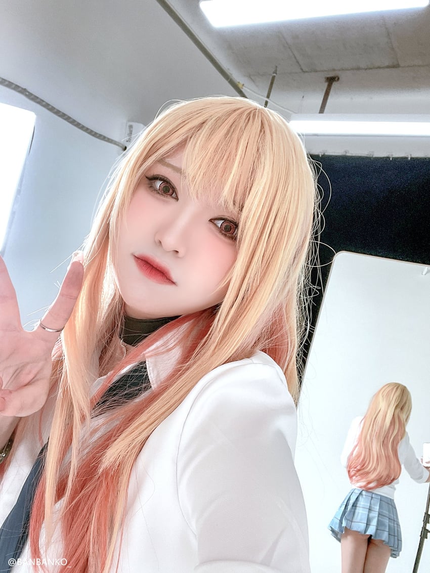 kitagawa marin (sono bisque doll wa koi wo suru) by banbanko