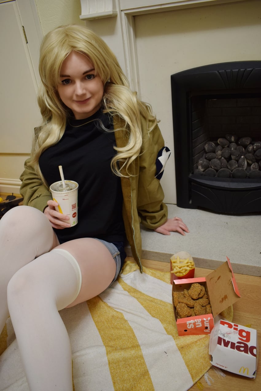 kay (girls und panzer and 1 more) by dogonalogcosplay