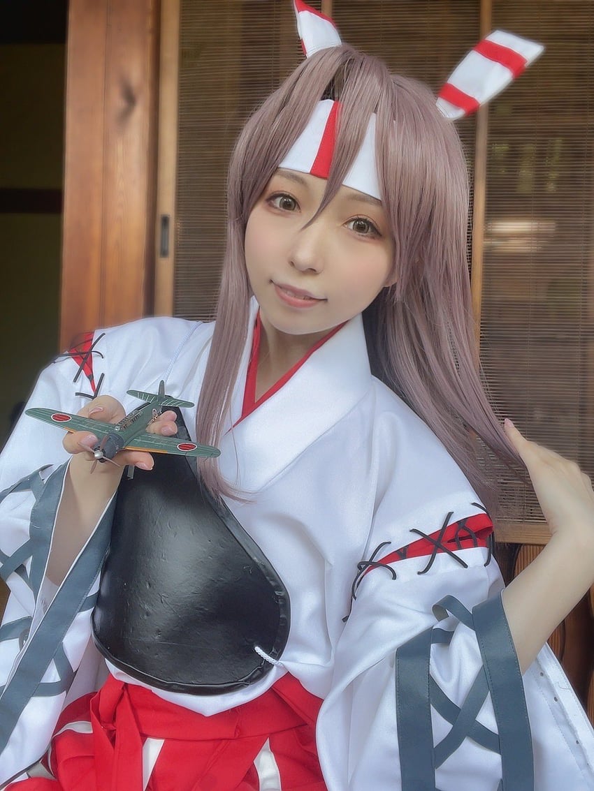 zuihou (kantai collection) by ko_keshi_girl and litonagi_(photographer)