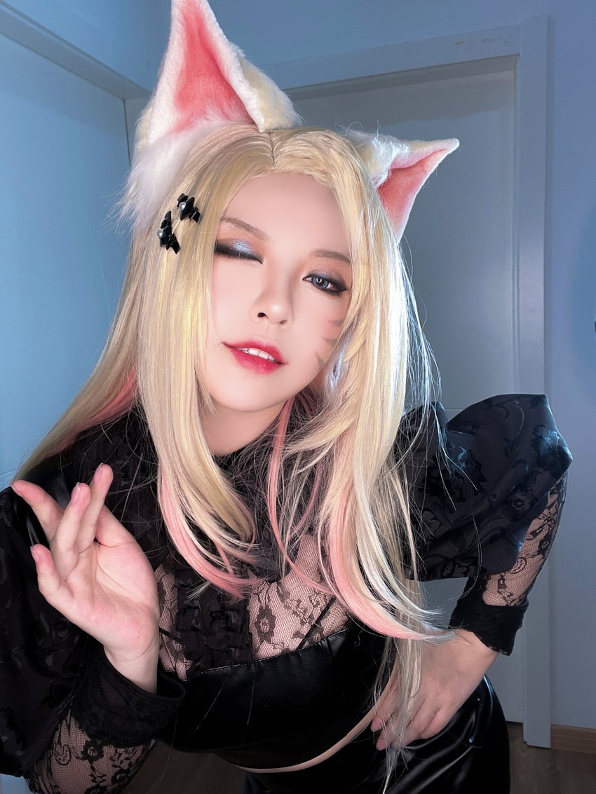 ahri and k/da all out ahri (league of legends) by banbanko