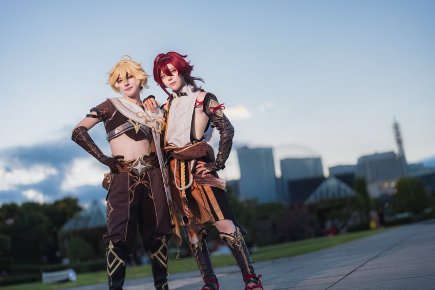 shikanoin heizou and aether (genshin impact) by 3ta_7, fan7791_(photographer), and inami_ina