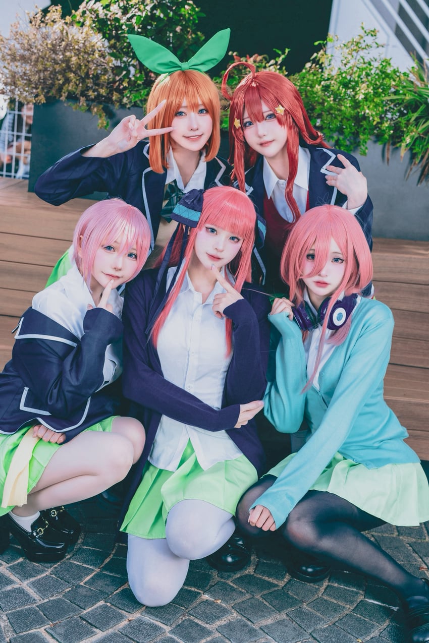 nakano itsuki, nakano ichika, nakano yotsuba, nakano nino, and nakano miku (go-toubun no hanayome) by dekomorio0, liptonton_nana_(photographer), otakunekosan, sukiyaki_gohan, tukichanman, and usagisan_ne_jp