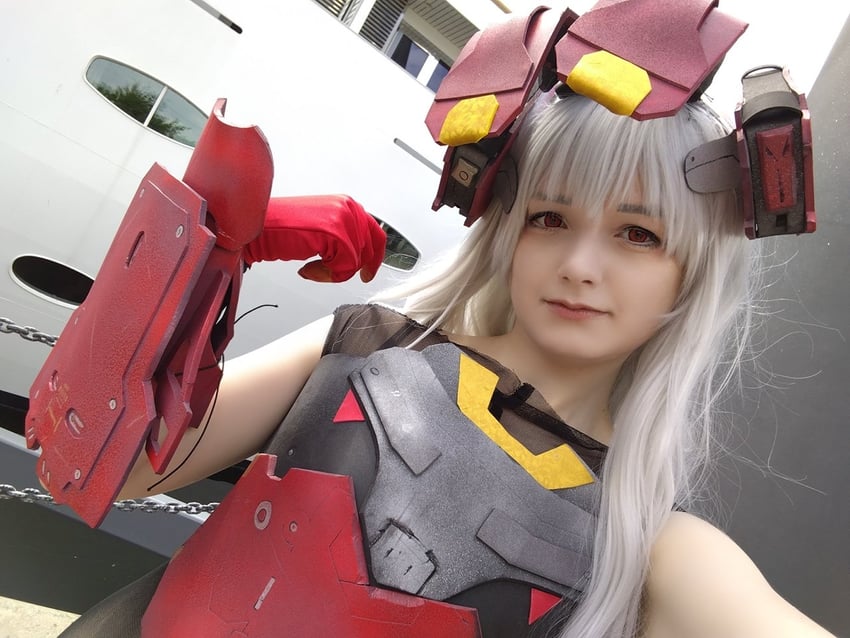 krolik (girls' frontline and 1 more) by dogonalogcosplay