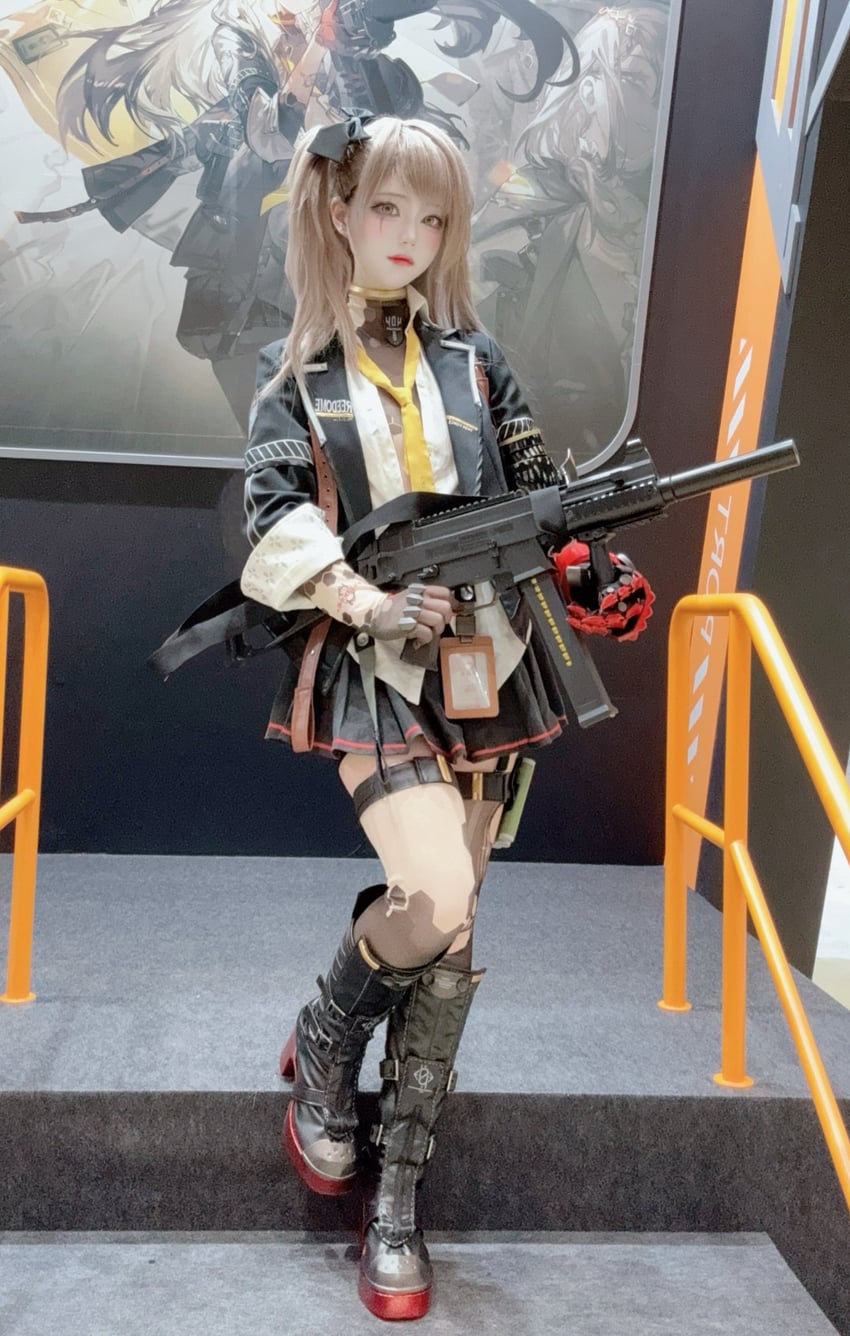 ump45 and leva (girls' frontline and 1 more) by nanakoqaq