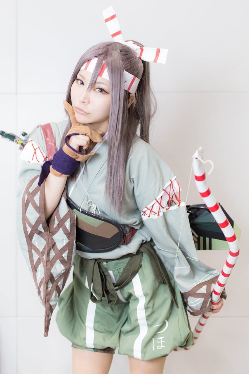 zuihou and zuihou kai (kantai collection) by kantoku_photo and tunatanaka