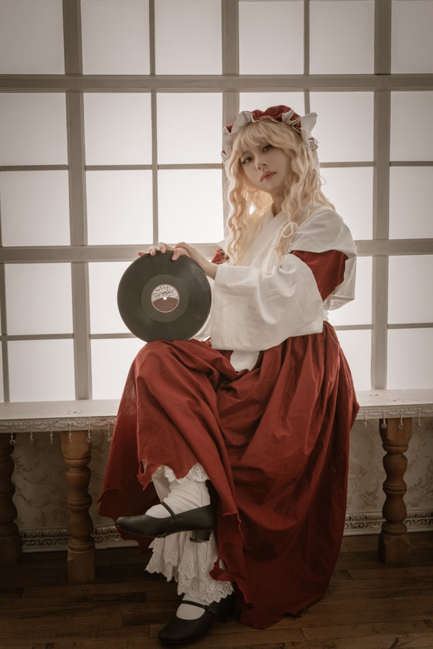 hourai girl (touhou and 1 more) by minimum_box and nizo_(photographer)