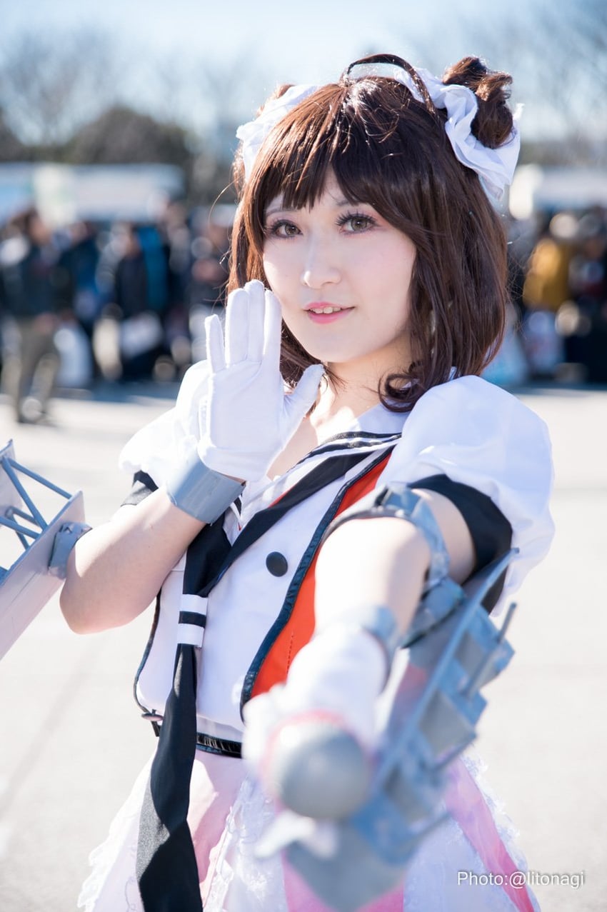 naka and naka kai ni (kantai collection) by litonagi_(photographer) and suzuharuna