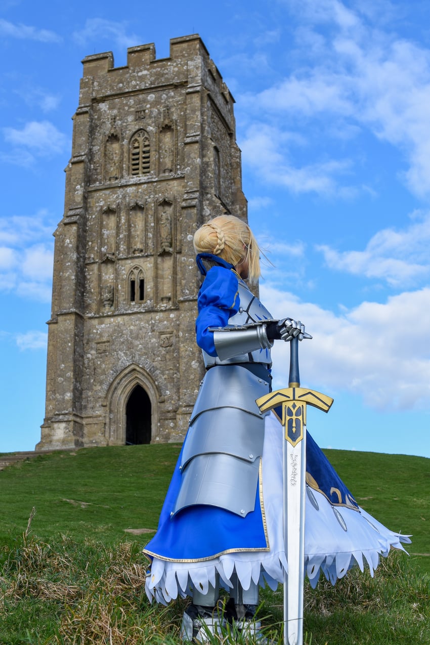 artoria pendragon and saber (fate and 1 more) by hino_yoriko