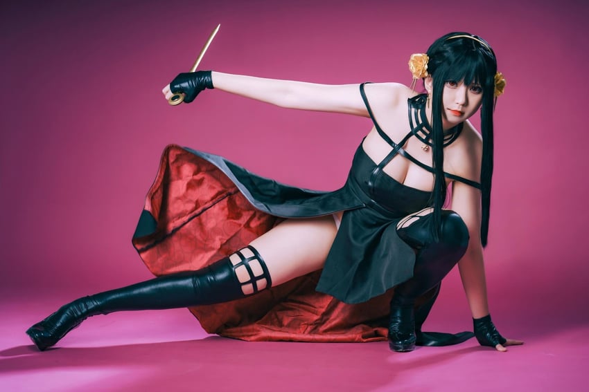 yor briar (spy x family) by soraqq