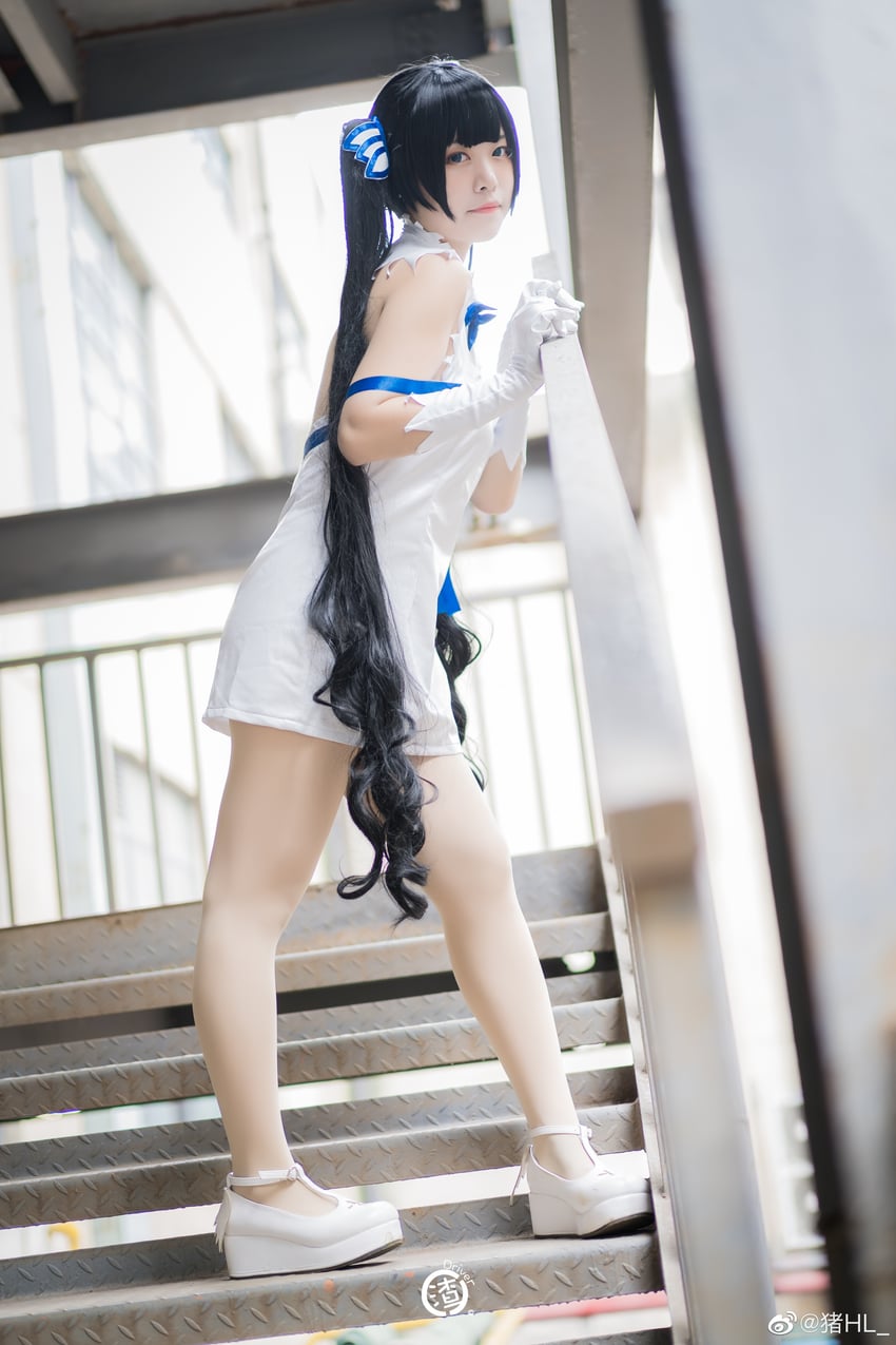 hestia (dungeon ni deai wo motomeru no wa machigatteiru darou ka) by a-jiang