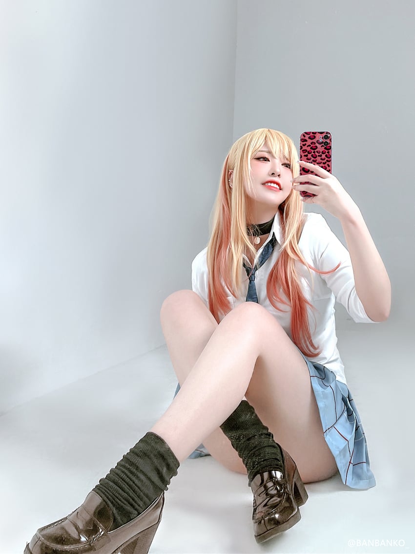 kitagawa marin (sono bisque doll wa koi wo suru) by banbanko