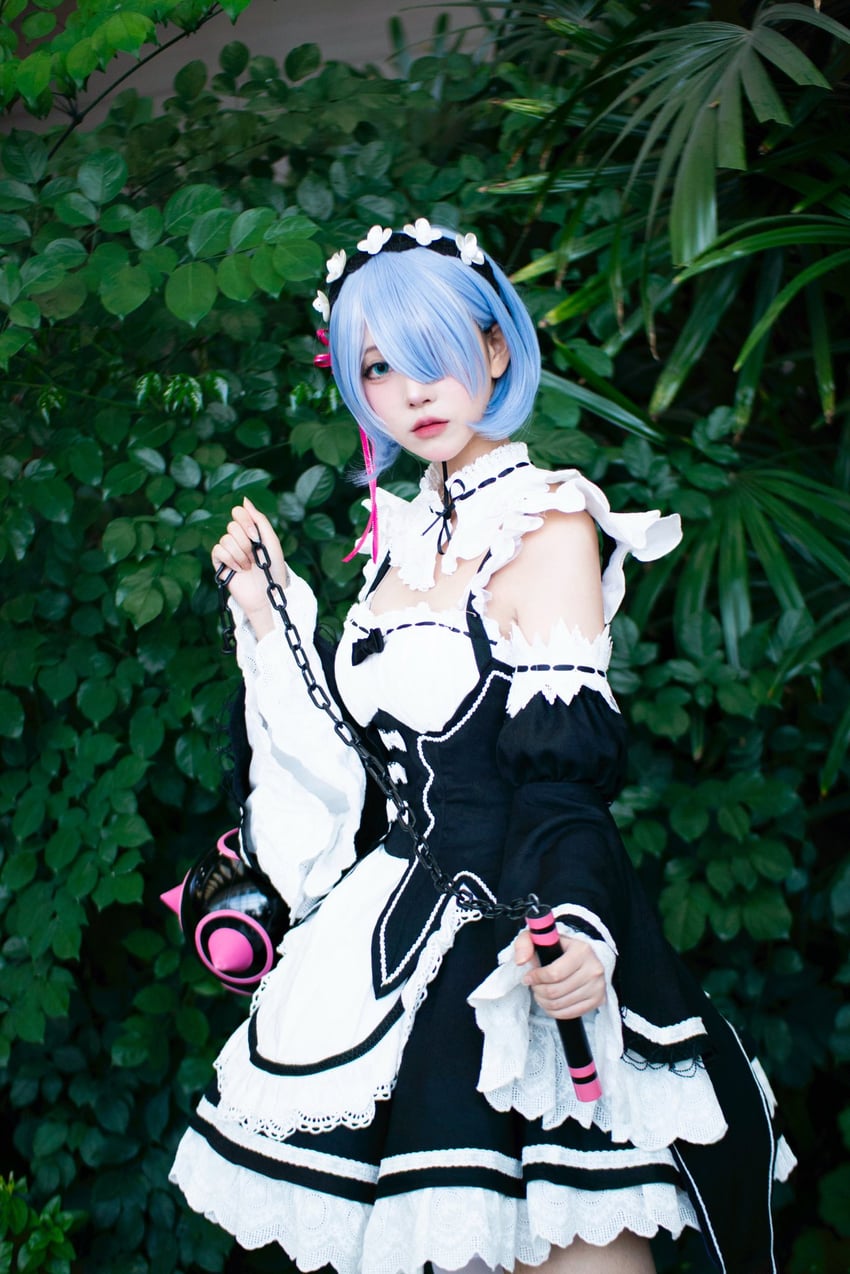 rem (re:zero kara hajimeru isekai seikatsu) by rooshyuaaa