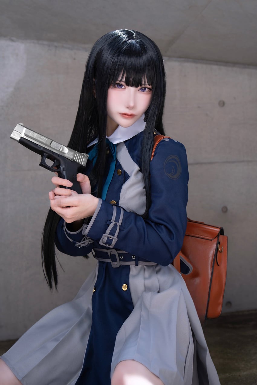 inoue takina (lycoris recoil) by hinata_(xxxuxx_oxxo)