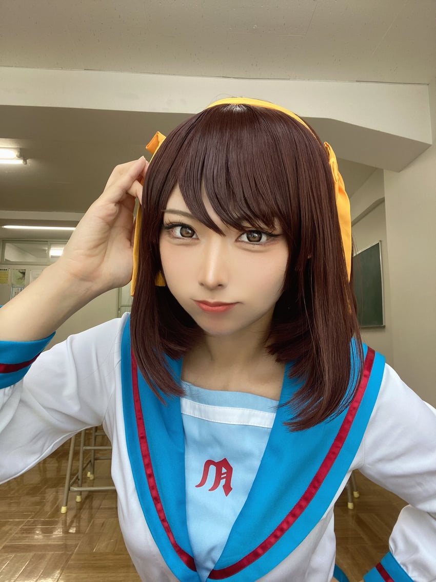 suzumiya haruhi (suzumiya haruhi no yuuutsu) by ichihashi_(184ram)