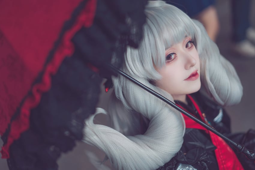 reimu endou (nijisanji and 1 more) by angeslam