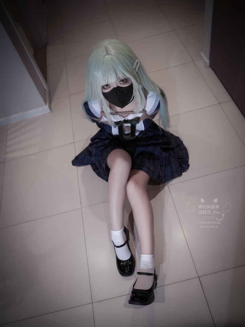 wakaba mutsumi (bang dream! and 1 more) by seiyabondage_(photographer)