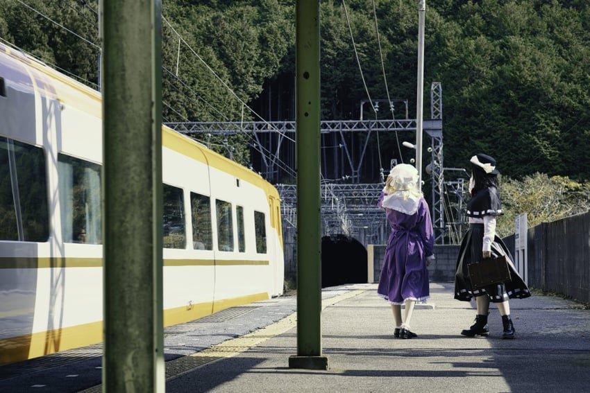 usami renko and maribel hearn (touhou) by nilgiriko