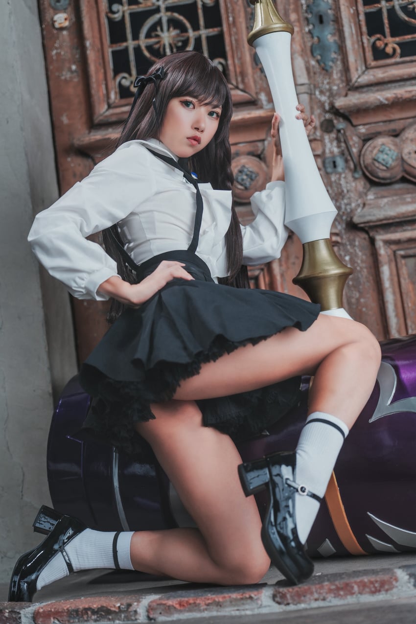 alina clover (guild no uketsukejou desu ga zangyou wa iya nanode boss wo solo toubatsu shiyou to omoimasu) by 4ip_3ip