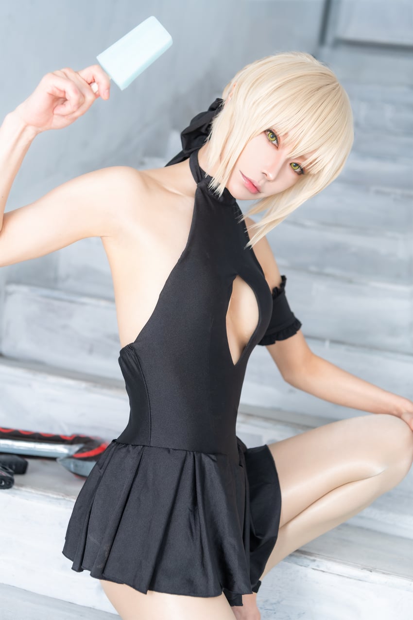 artoria pendragon and artoria pendragon alter (fate and 1 more) by noshinoxxx