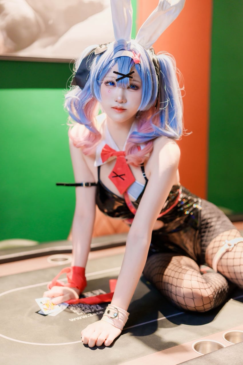 hatsune miku (vocaloid and 1 more) by yevvlly