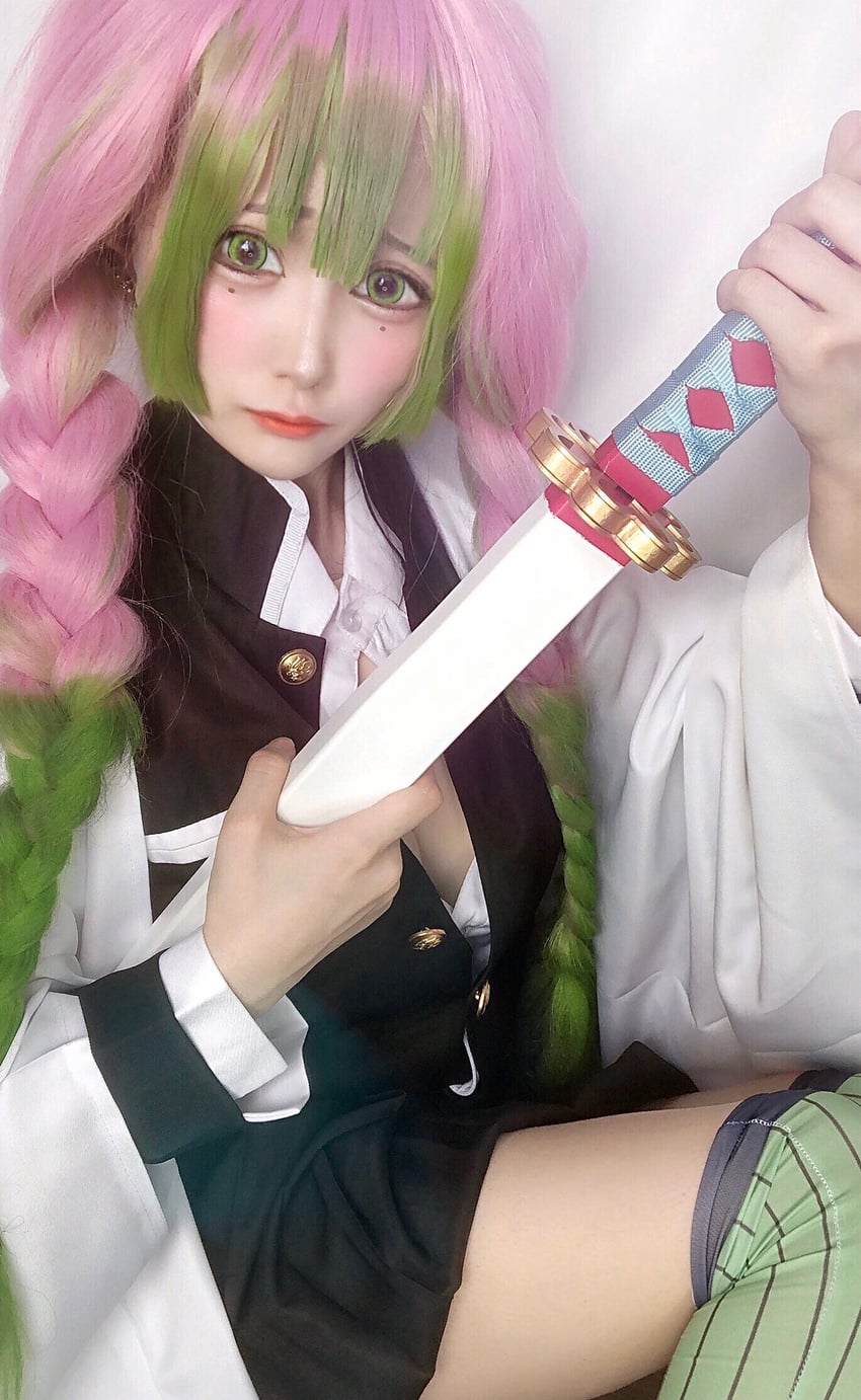 kanroji mitsuri (kimetsu no yaiba) by hinata_(xxxuxx_oxxo)