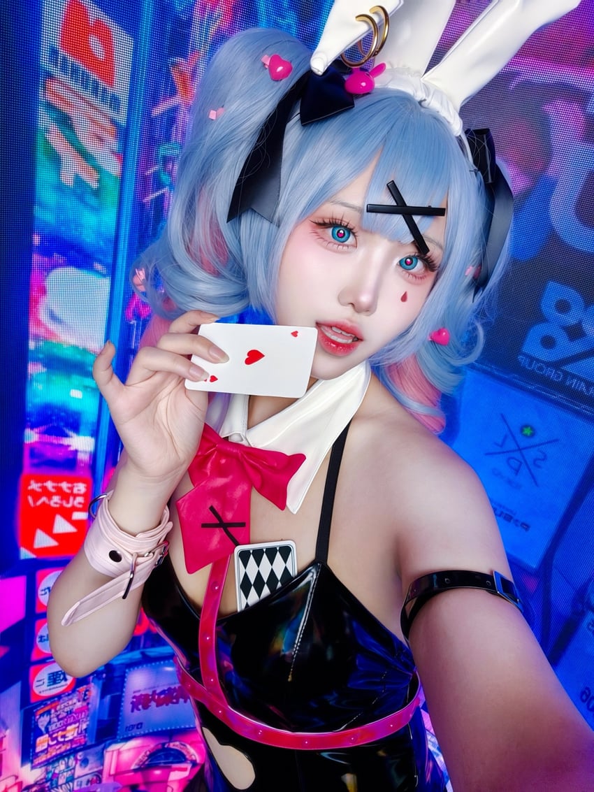 hatsune miku (vocaloid and 1 more) by melta