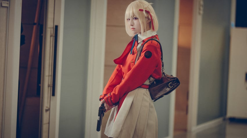 nishikigi chisato (lycoris recoil) by aomura_(aomr_fre)