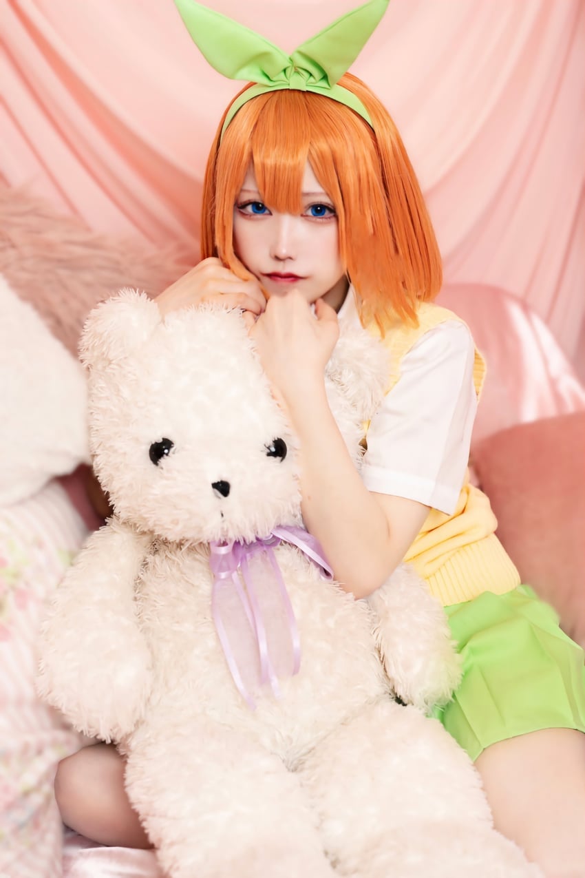 nakano yotsuba (go-toubun no hanayome) by hinata_(xxxuxx_oxxo)