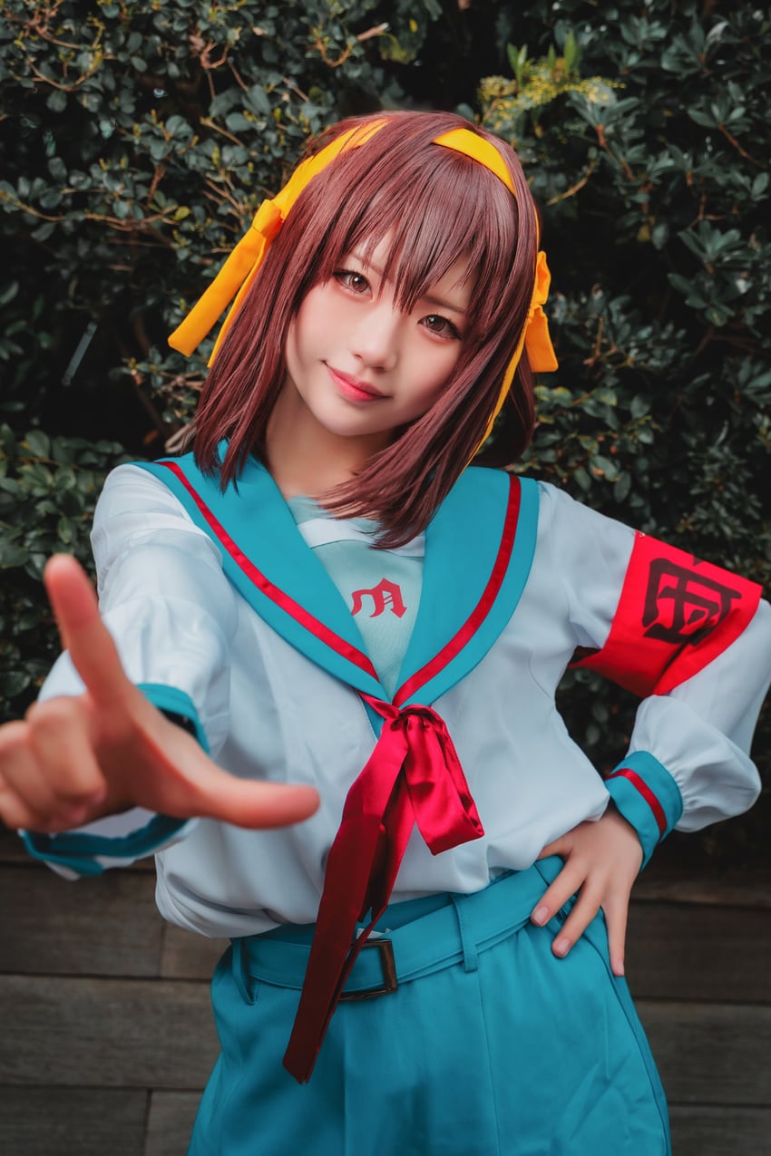 suzumiya haruhi (suzumiya haruhi no yuuutsu) by midorino